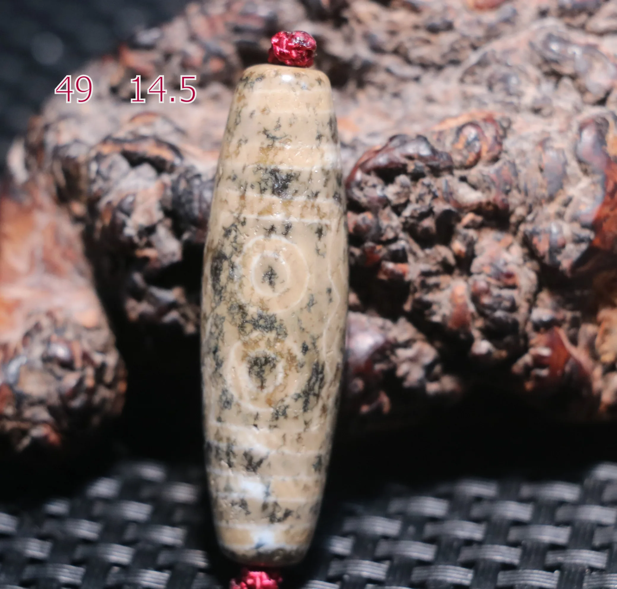 

CONGXINZAI1005009037751106 Энергетический тибетский старый агат, редкий узор, серый, белый цвет, большой удача, 5-глазый дзи, бусина, драгоценный камень, амулет