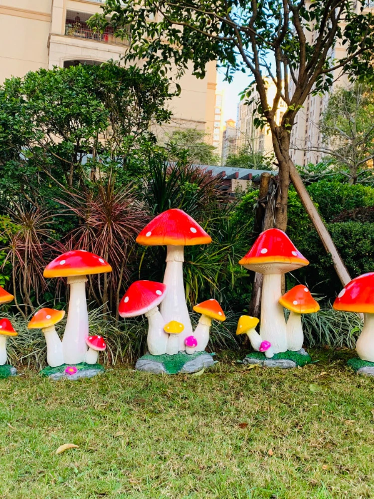 Fiberglass Simulation Large Mushroom Decoration Micro Landscape Plant Sculpture Decoration