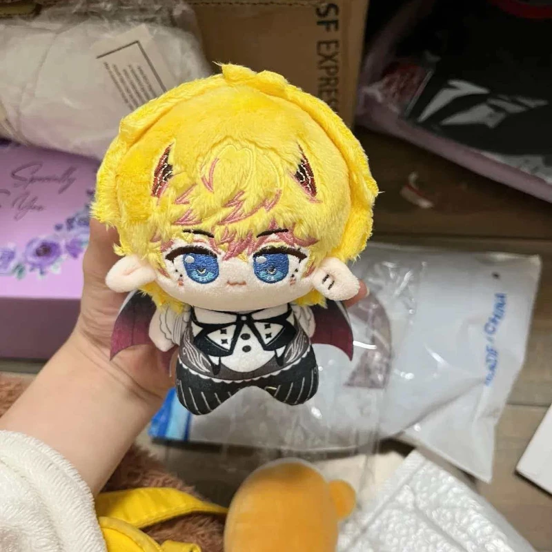 

10cm Anime Game EVOLxLOVE Victor Little Devil Kawaii Cosplay Soft Cotton Doll Starfish Body Cartoon Mini Toy Figures Fans Gifts
