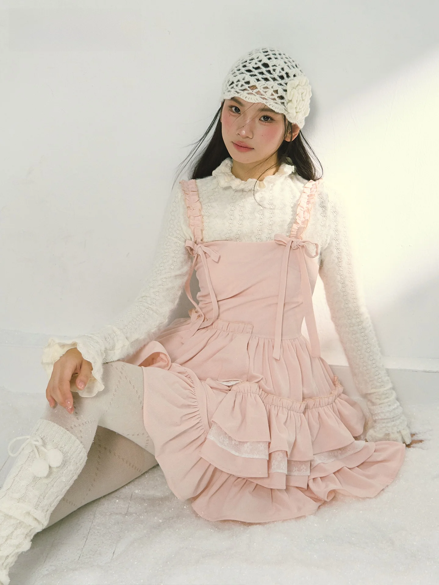 

Розовая многослойная вельветовая юбка-принцесса с асимметричным подолом и вставками из полиэстера от Narratorgirls