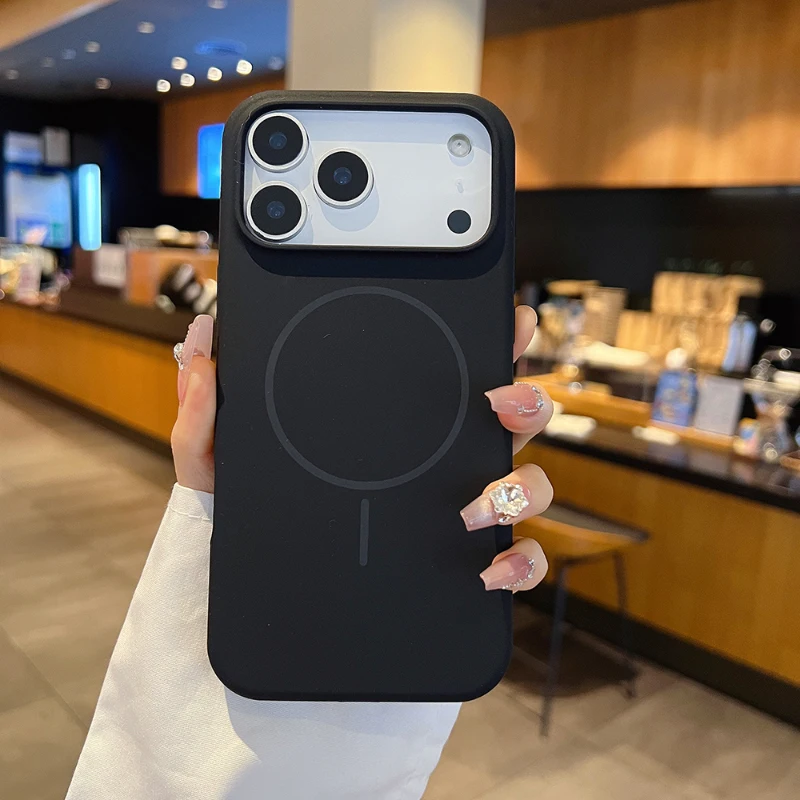 맥세이프 마그네틱 무선 충전 고급 단색 리퀴드 실리콘 폰 케이스 (아이폰 17 프로 맥스 에어 범퍼 백 커버)