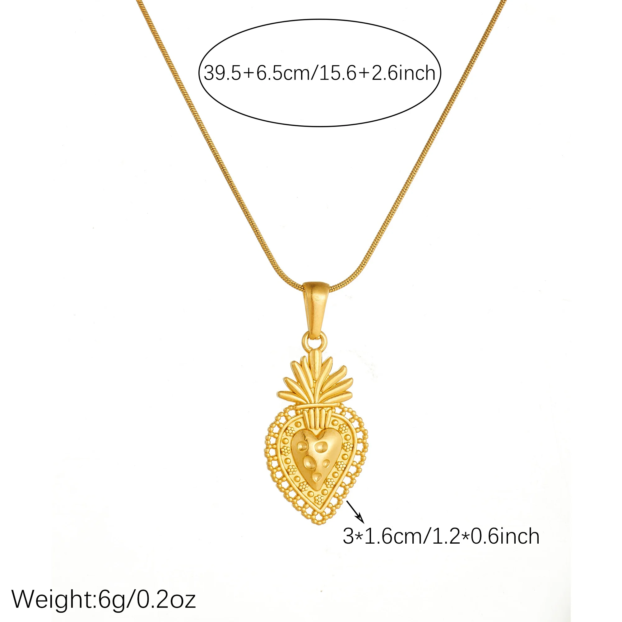 MEYRROYU StainlessSteel Golden Sacred Heart Plated Vintage Embossed Lace Charm Pendant Necklace Women Fashion Daily Jewelry Gift