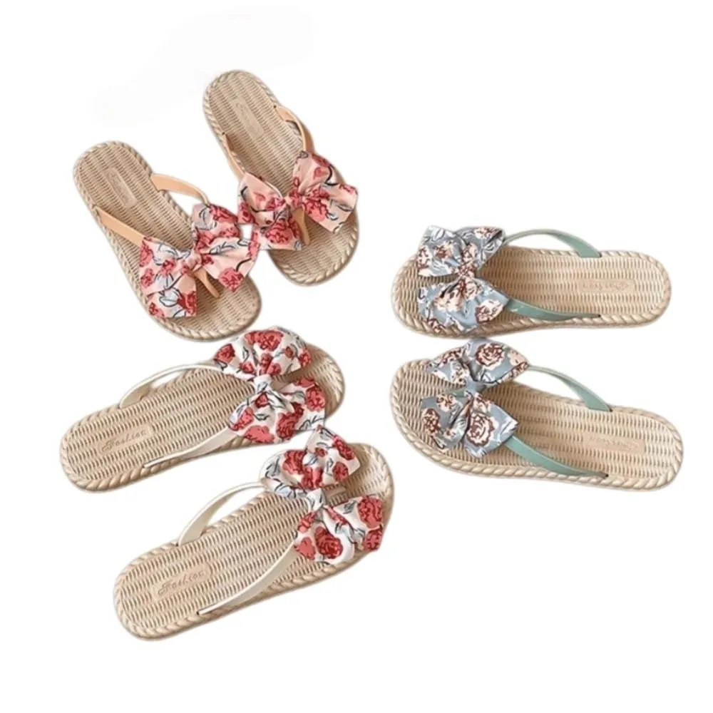 PVC Bow Rose Flower Slippers Non Slip Flowers Pattern Flip Flop Sandals Indoor Outdoor Fairy Style Girl Bowknot Slippers Ladies view 6