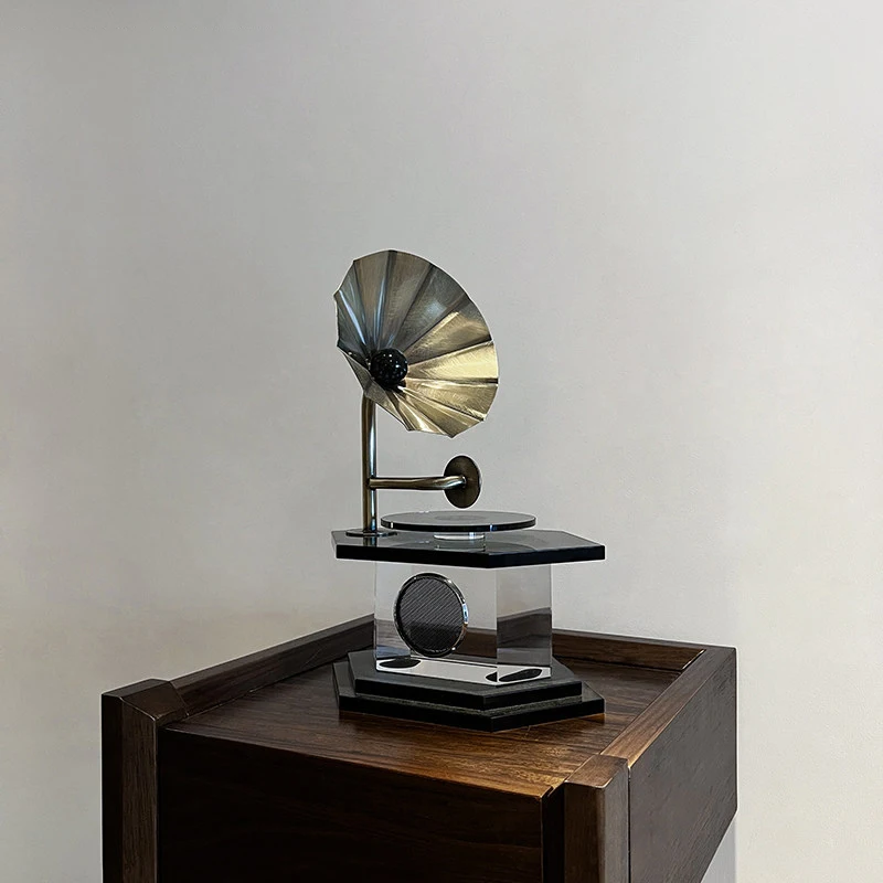 Luxury Crystal Retro Phonograph Model Ornament,Living Room Creative CD Player Decoration For Office