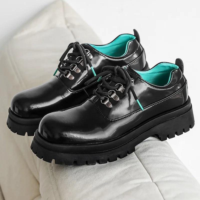 

men fashion wedding party dress platform shoes lace-up patent leather oxfords shoe black stylish square toe sneakers footwear