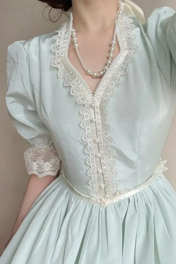 

French Elegant Lace Dress Women 2024 Summer Heavy Embroidery Short Sleeve Royal Tea Length Dress Vintage Princess Style Formal