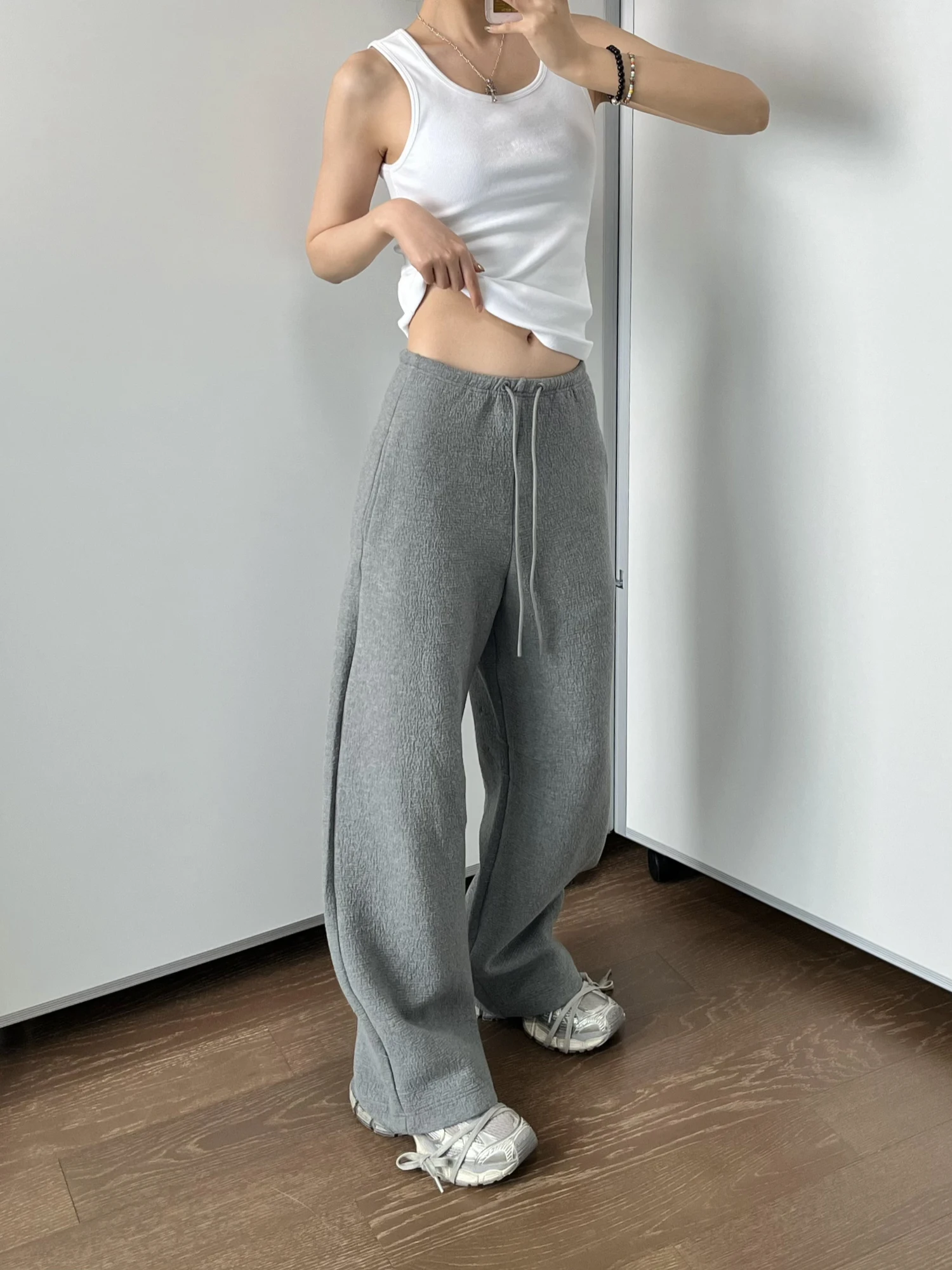 

Широкие повседневные брюки для похудения, женские свободные спортивные штаны на шнурке, удобные повседневные брюки из смесового хлопка «банан»