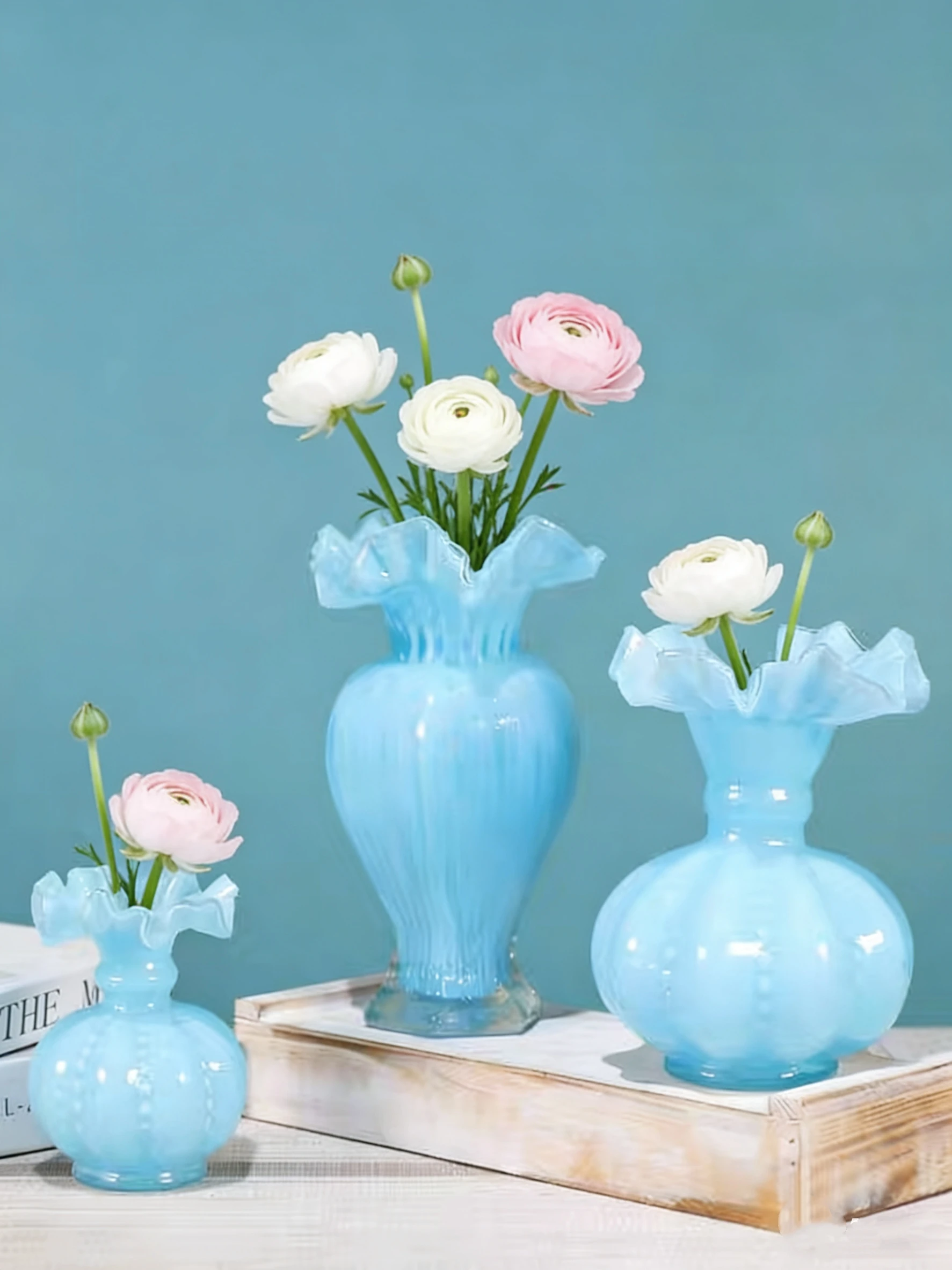 Handmade Blue Glass Floral Bottles Vintage Style Folded Lace Mouth Water Cultivation Flower Pots Home Decorative Accessories