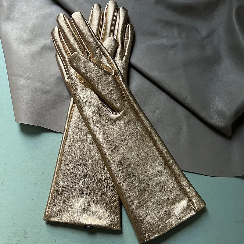 Gants en peau de mouton dorés pour femmes et hommes, longue section sur le coude, couleur vive, collocation de photos de défilés de mode, cuir