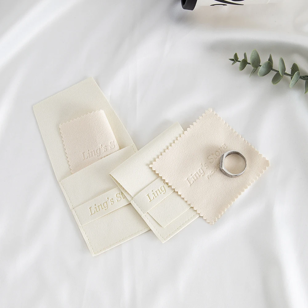 

24/50/100Set Personalized Logo Ivory Microfiber Jewelry Bags with Silver Polishing Cloth Sets Earrings Ring Gift Packing Pouches