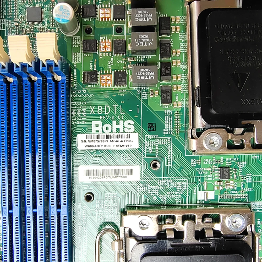 

Серверная материнская плата X8DTL-i Процессор Xeon серии 5600/5500 DDR3 SATA2