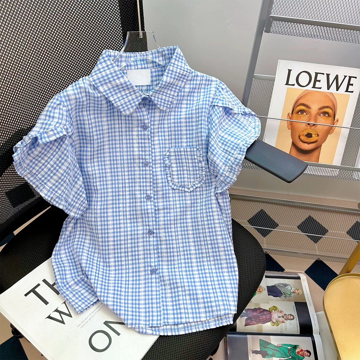 

Синяя клетчатая рубашка с коротким рукавом, тонкая летняя модная молодежная хлопковая рубашка с воротником для мужчин и женщин, повседневная, трендовая