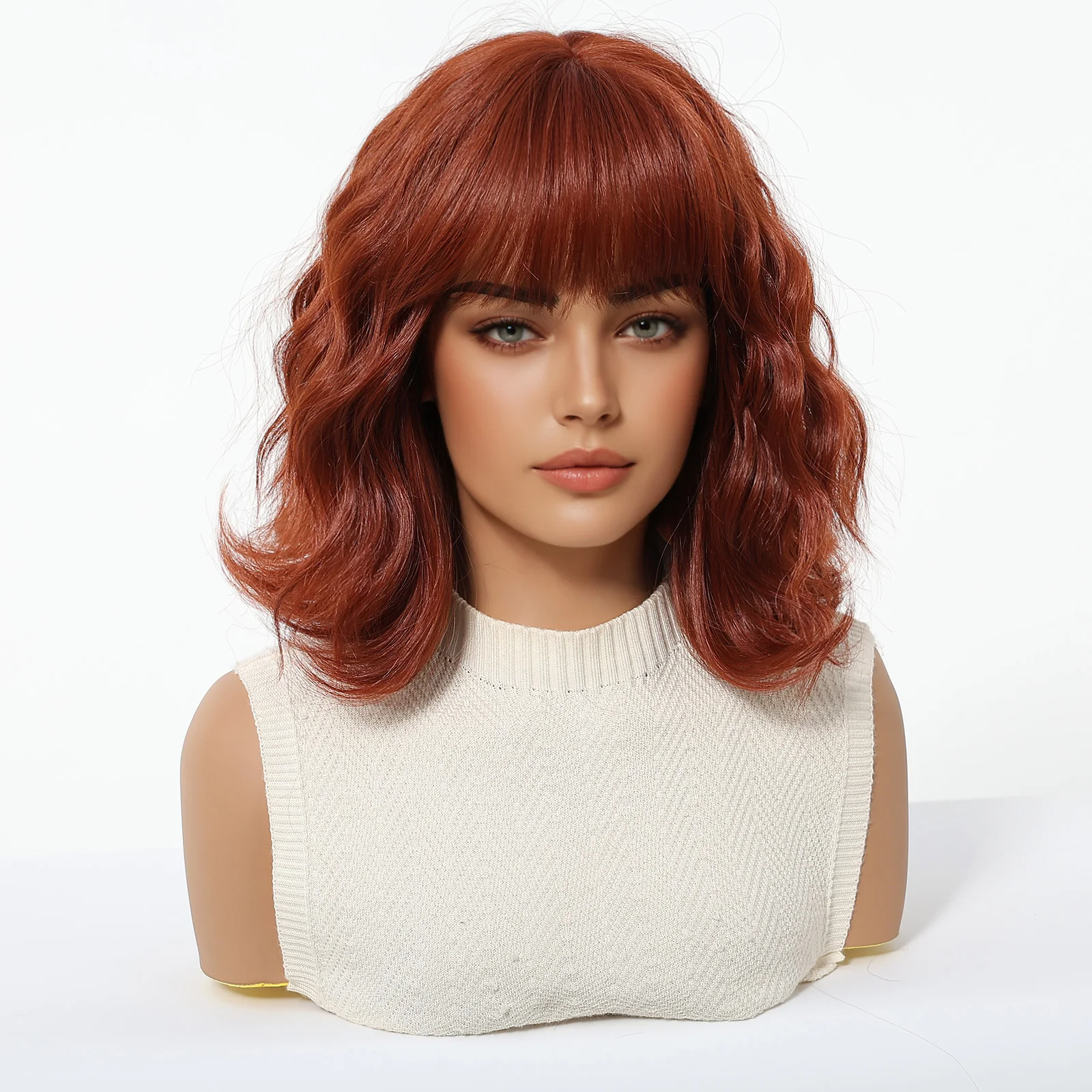 Parrucche Bob ondulate rosse con frangia Parrucca sintetica corta Capelli finti naturali per le donne Festa quotidiana Lolita Uso fibra resistente al calore