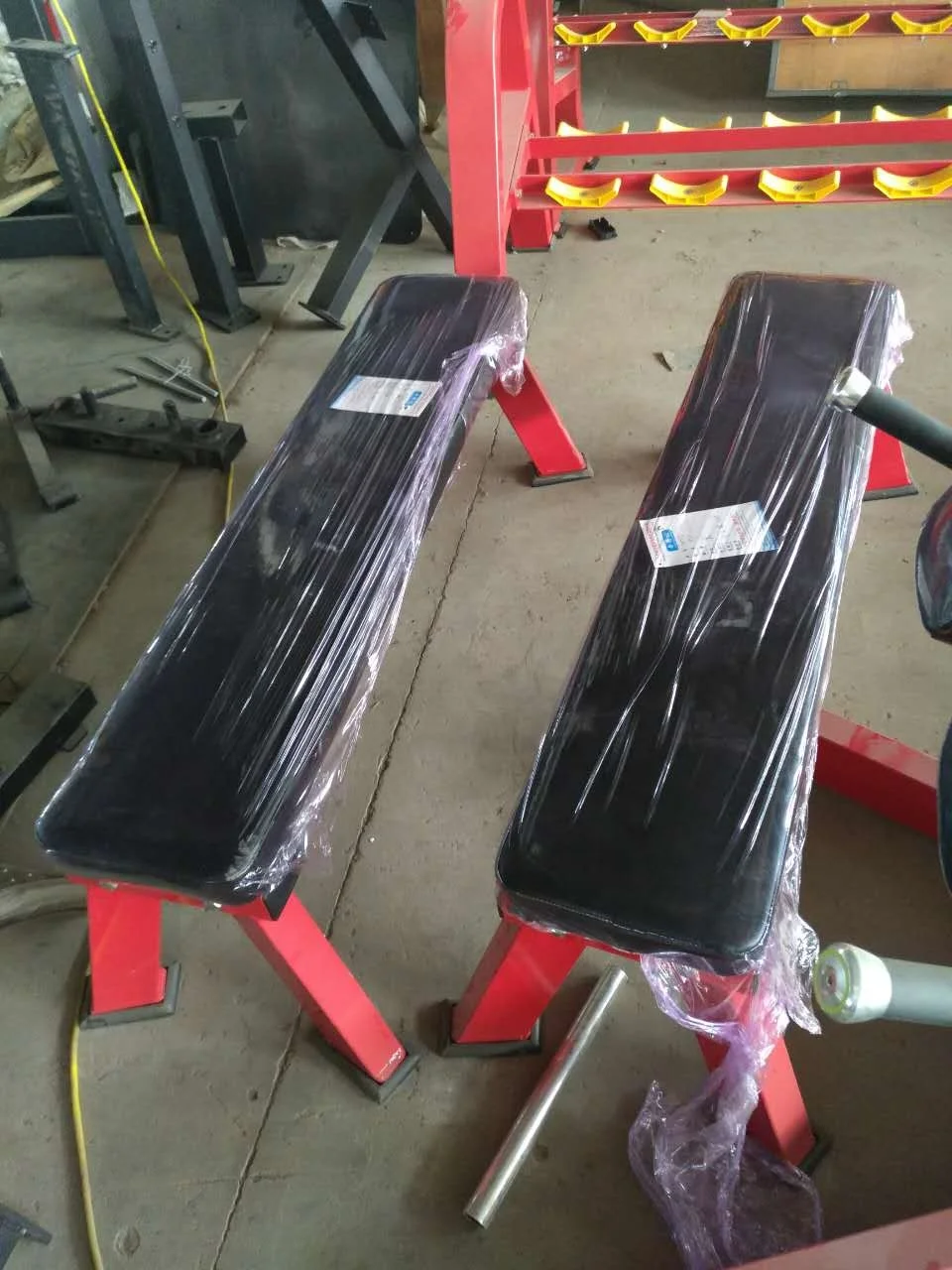 Banco plano duradero profesional HB28 del gimnasio del peso del equipo de la aptitud de la fuerza