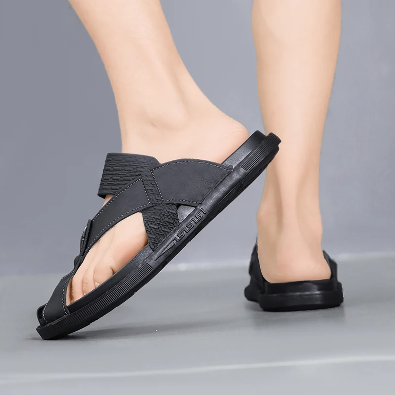 Men's Summer Outdoor Anti-Slip Soft-Soled Beach Coconut Slippers for Sports Casual Slip-On Shoes