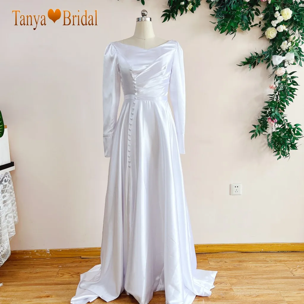 A Line Shine Soft Satin Long Wedding Dress Full Sleeves Zipper Back Modest Bridal Gown With Buttons Court Train Simple Dress