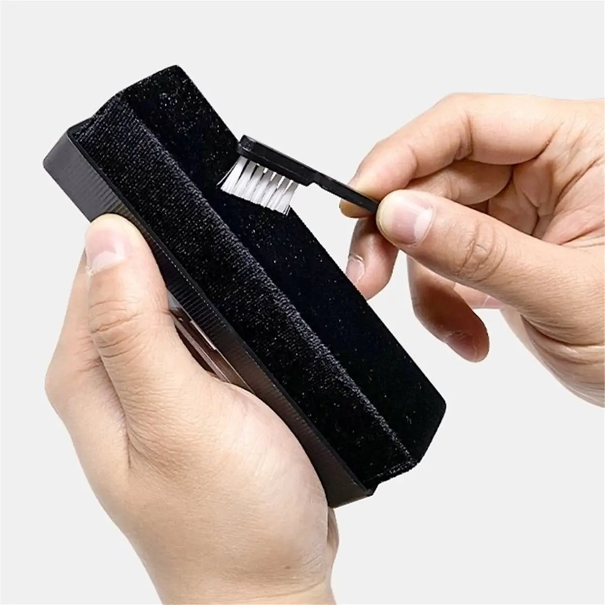 Multi-Suit Anti-Static Record Cleaning Kit Dust Remover for CD/LP Vinyl Phonograph Turntable Player [AA74-AAA]