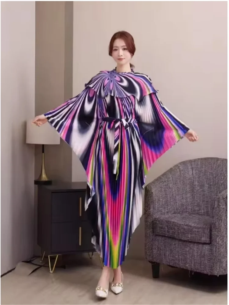 

Miyake Pleated Printting Batwing Sleeve Dress for Women 2025 Spring Autumn Chic New High-End V-Neck Loose Famale Clothing