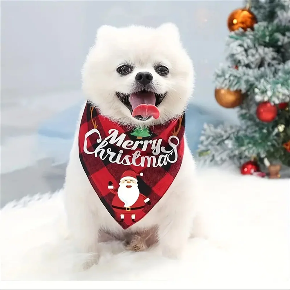 Christmas Pet Triangle Scarf Dog Bandanas Saliva Towel For Holiday Party Decoration Adjustab Scarf For Small to Large Sized Dogs