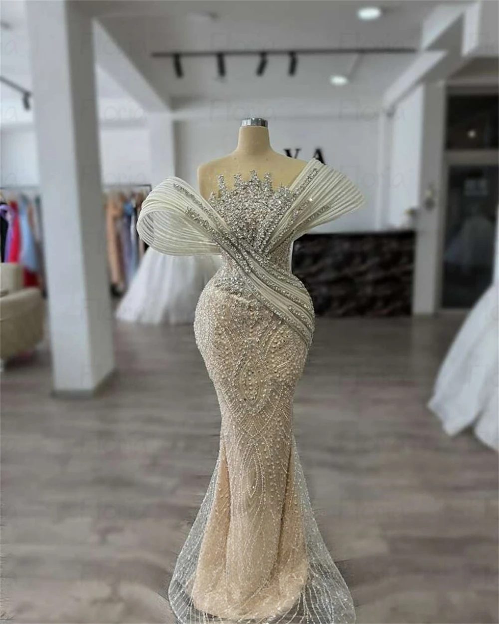 Plus Size Light Champagne Party Dress Dubai Arabic Pleated Short Sleeve Prom Dress Women's Wedding Guest Gowns Customized Beads