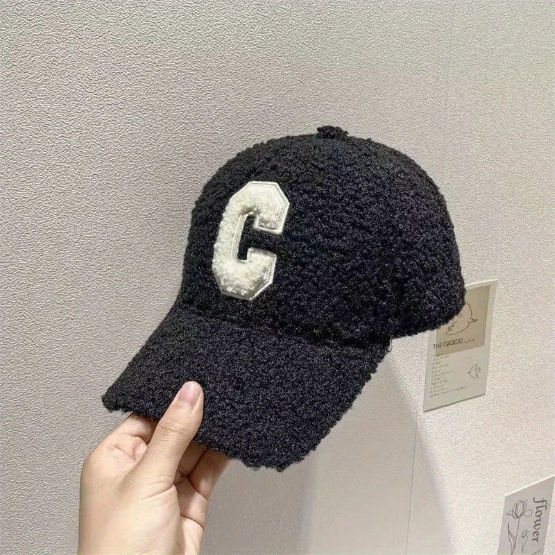 Lamb Wool Solid Color Duckbill Cap C Letter Embroidery Baseball Cap Woman Winter Travel Outdoor Warm and Thickened Casquette