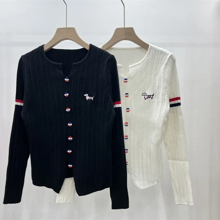 

Вязаная рубашка, пуловер нового стиля, однобортный, с двойными рукавами, полосатая грудь, прилегающая талия, утягивающий топ с длинными рукавами