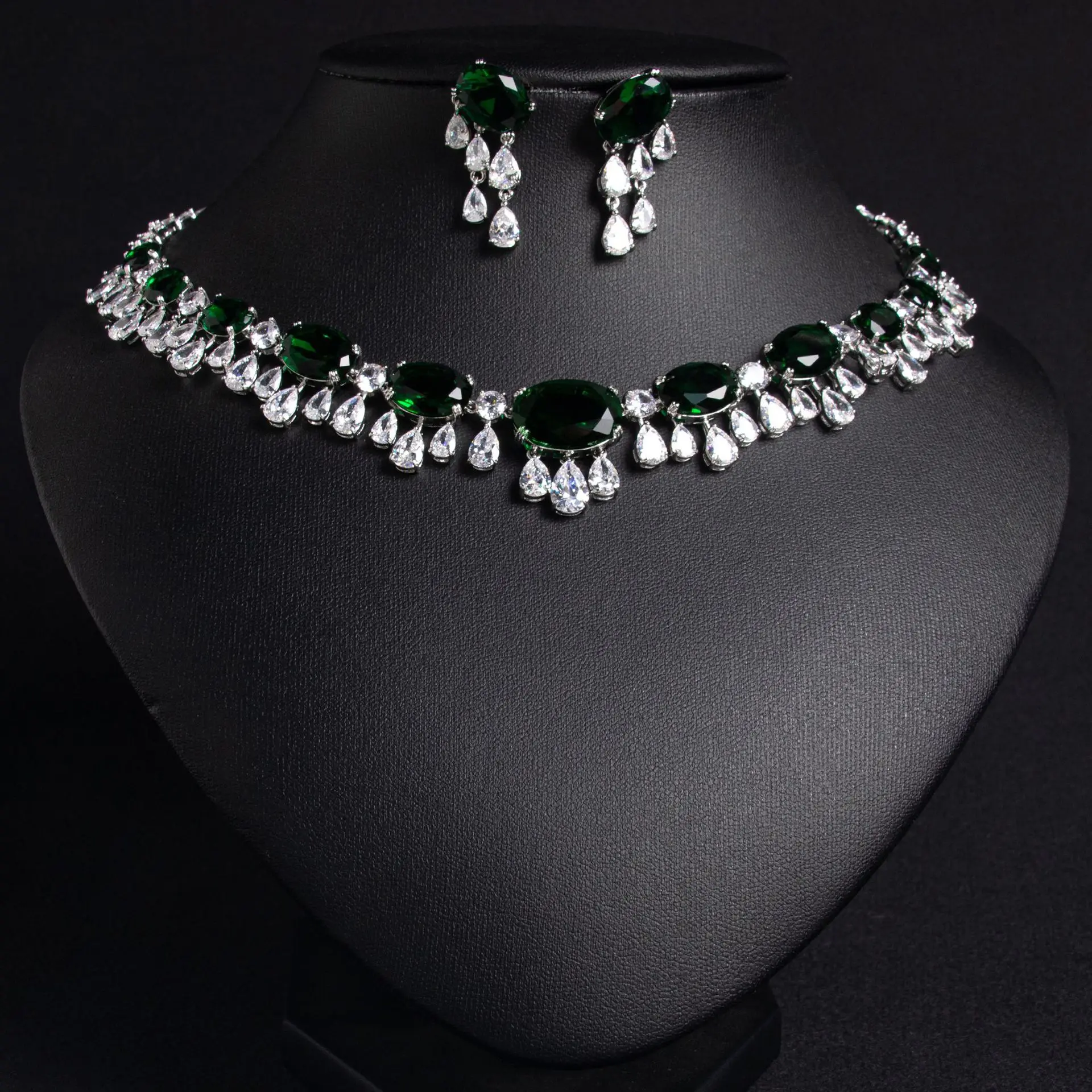 Caibao Zircon Bride Necklace Earrings Set Banquet Clothing Jewelry