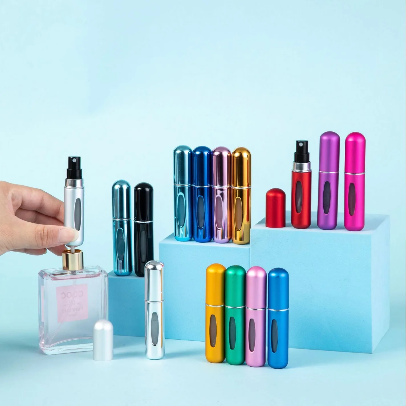 Mini botella de Perfume recargable, atomizador de aluminio portátil, contenedor de líquidos de viaje, herramienta dispensadora de cosméticos, 1 unidad