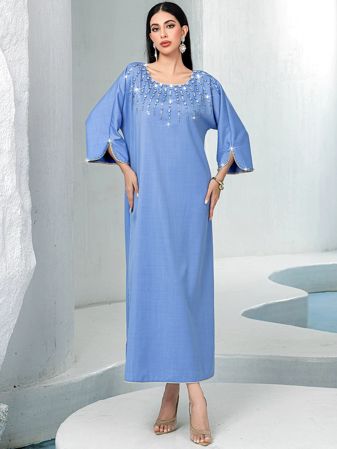 

Islamic Ramadan Morocco New Luxury Fashion Mist Blue Square Neck Loose Hand sewn Diamond Dress Arab Muslim Robe