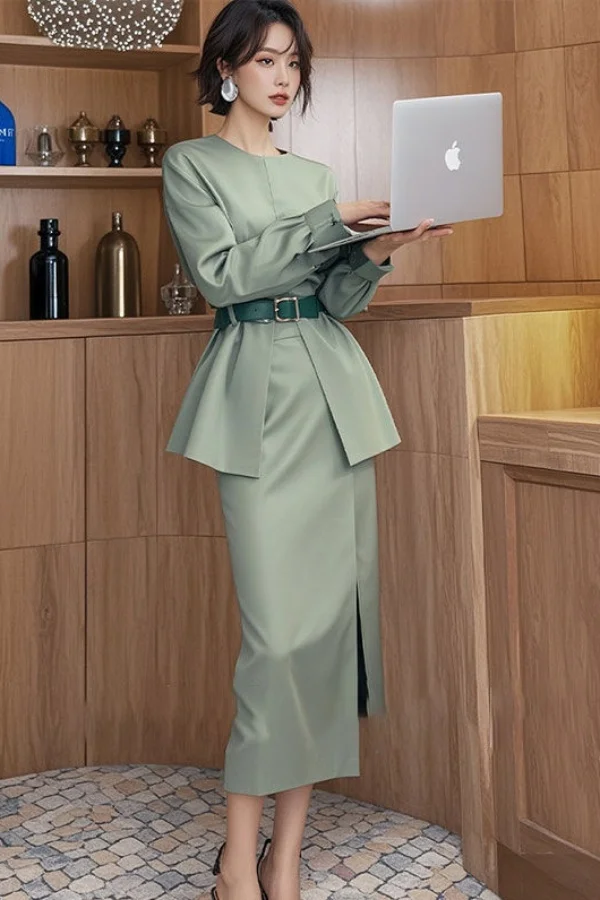 

​​Women's 2025 Early Spring Set Italian Inspired Round Neck Blazer Slit Skirt Coord Suit Tailored Daily Elegance On-Trend​​