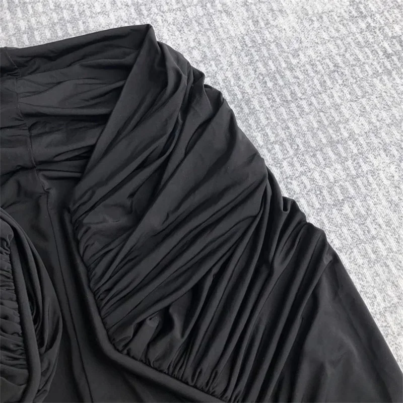 Chaleco de mujer nuevo elástico ajustado modal sin mangas top para verano 2025 Sexy fuera del hombro cuello pico corsé de mujer y2k camiseta