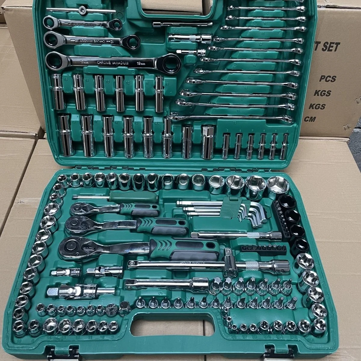 150-Piece Auto Repair Tool Set Socket Wrench Combination Tools Car Maintenance Kit Automotive Repairing Hand Tools Set
