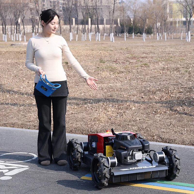 

Customized Wide Coverage Remote Control Lawn Mower High Performance Grass Cutter For Golf Course Lawn