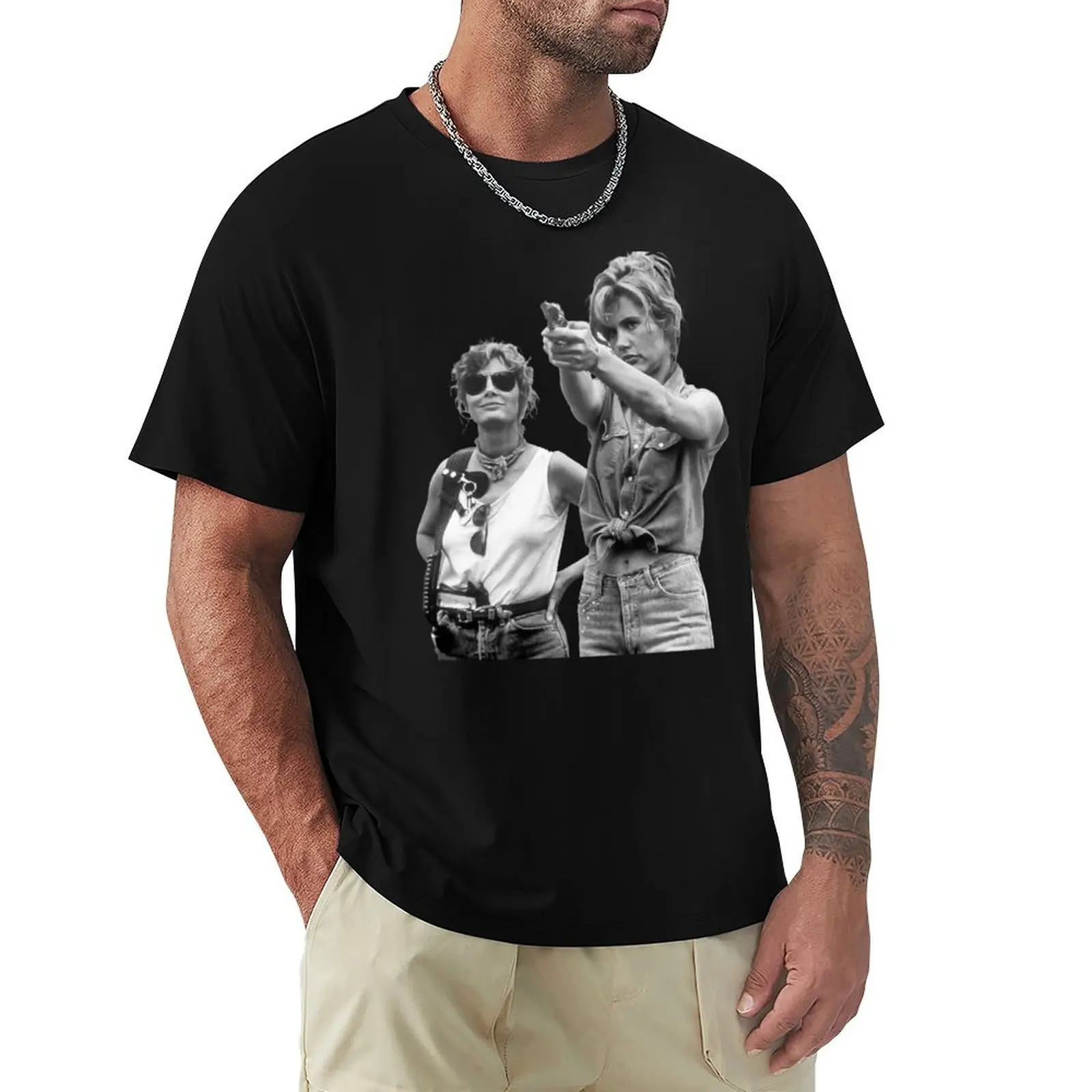 

Thelma and Louisemovie geena davis susan sarandon T-Shirt valentines boutique clothes plain men clothing