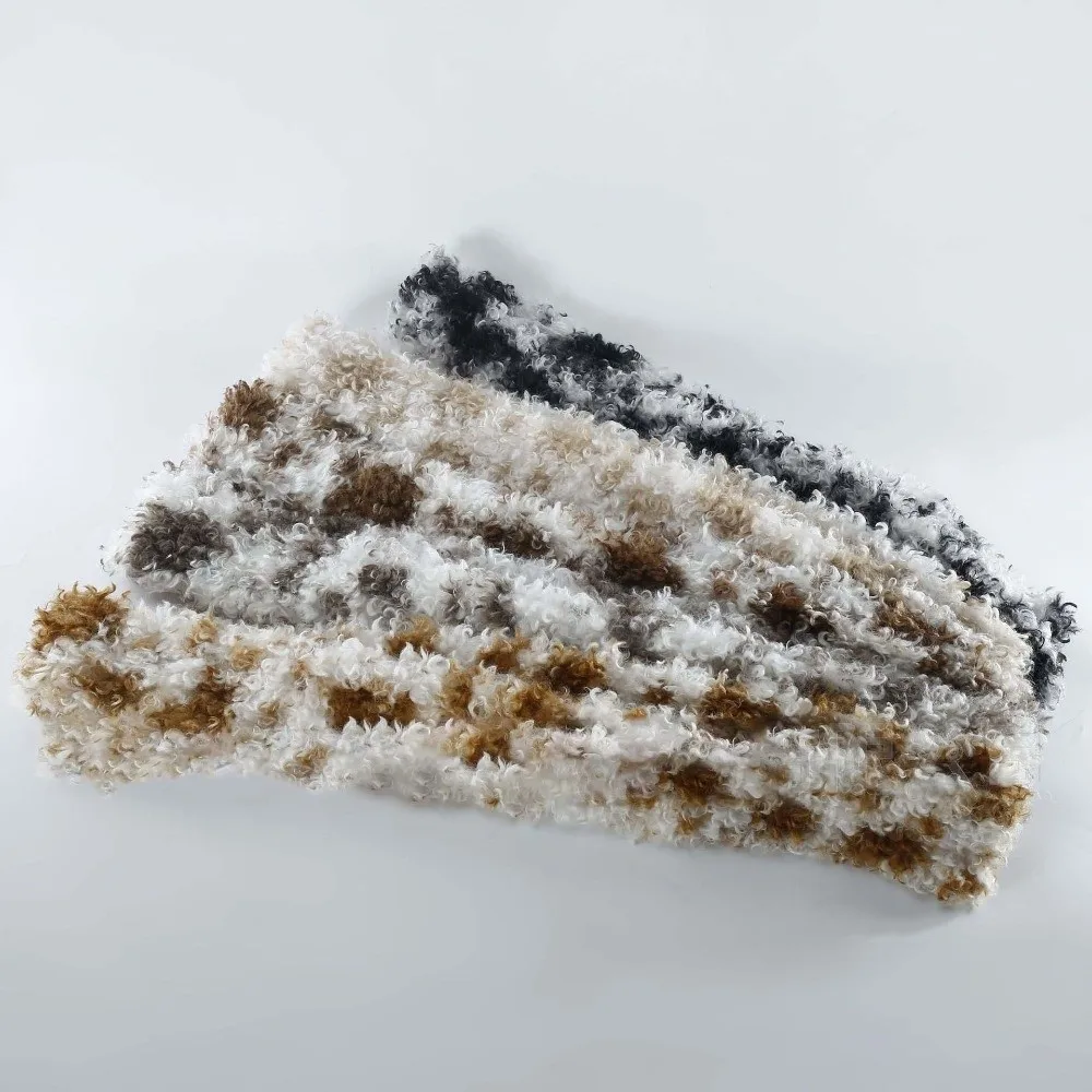Lockiger Textur-Magnetischer Halstuch mit Fleckmuster, Dicker Lockiger Fleece-Kragen, Premium-Qualität, Winddichter Kunstfell-Schal – Detail 3