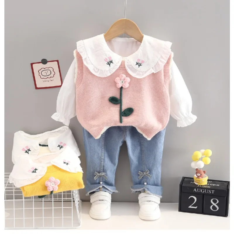 

Girls Knitted Vest Spring New Children's Korean Version Sweater Vest Children's Towel Embroidered Jeans Spring Fashion