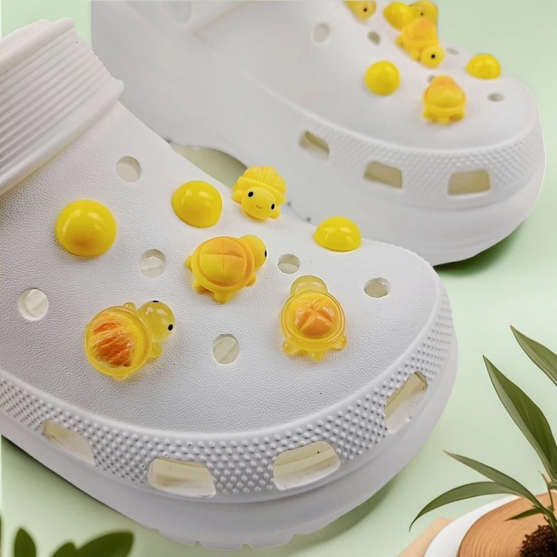 

Cute Yellow Luminous Bread Turtle Shoe Charms for Hole Decorations Clogs Pins Garden Sandals Slipper Accessories Girl Gift