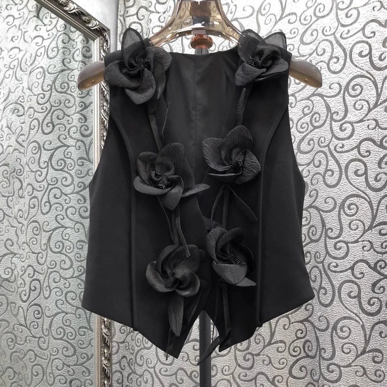 100%Cotton Long Dress 2025 Spring Women Turn-down Collar Beautiful Floral Prints Embroidery Long Sleeve Maxi Dress Black Apricot