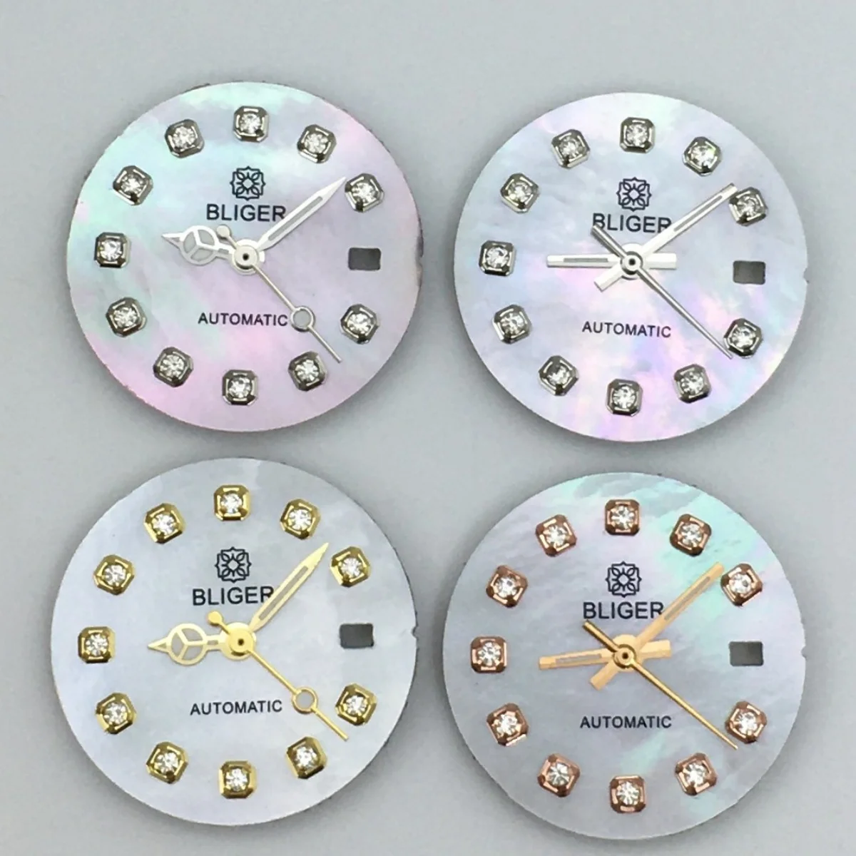 قرص 20.5 ملم بصدفة لؤلؤية قرص متعدد الألوان ذهبي وفضي وذهبي وردي وماس مؤشر مناسب لساعات المعصم النسائية لحركة NH05