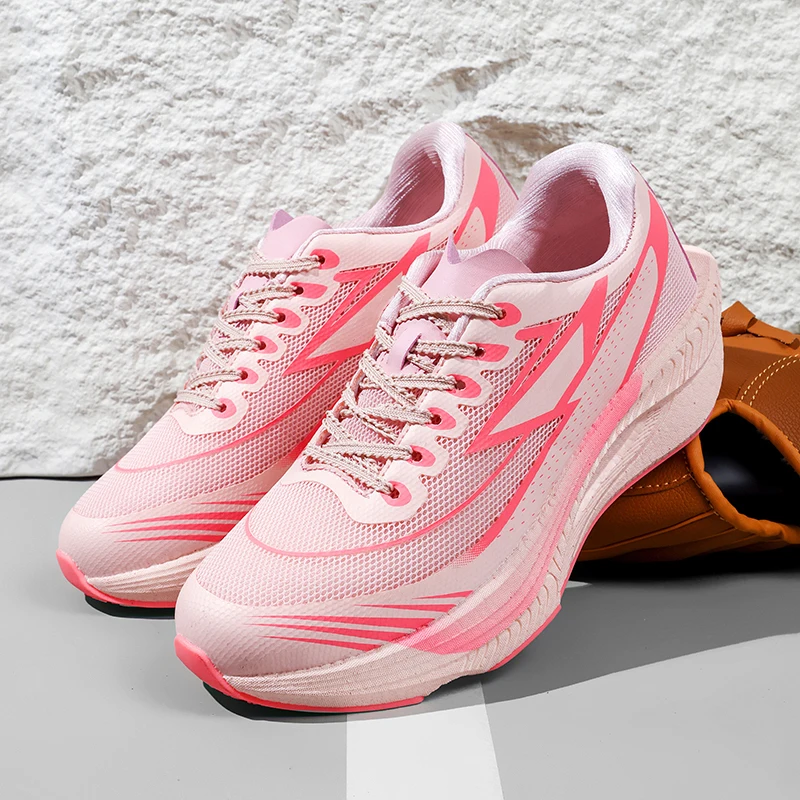 

Men's sports shoes casual four season new breathable non slip outdoor versatile thick sole height increasing casual sports shoes