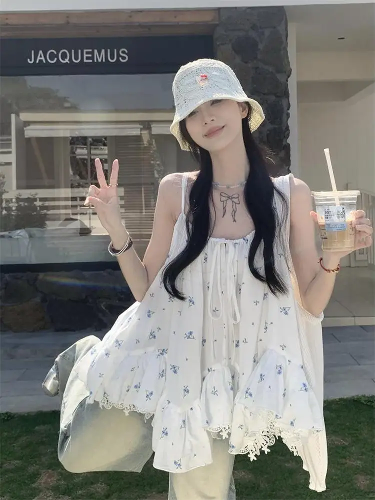 

Heavy Embroidery Floral Halter Neck Vest Women Summer 2026 New Irregular Korean Style Vacation Sweet Top Casual round Neck