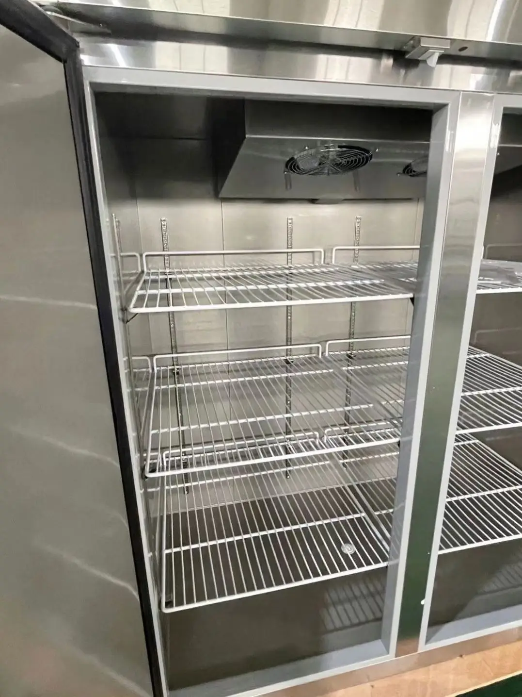 High Quality Commercial Refrigerators Upright Freezer 4 Door 2 Doors Stainless Steel Refrigeration Equipment