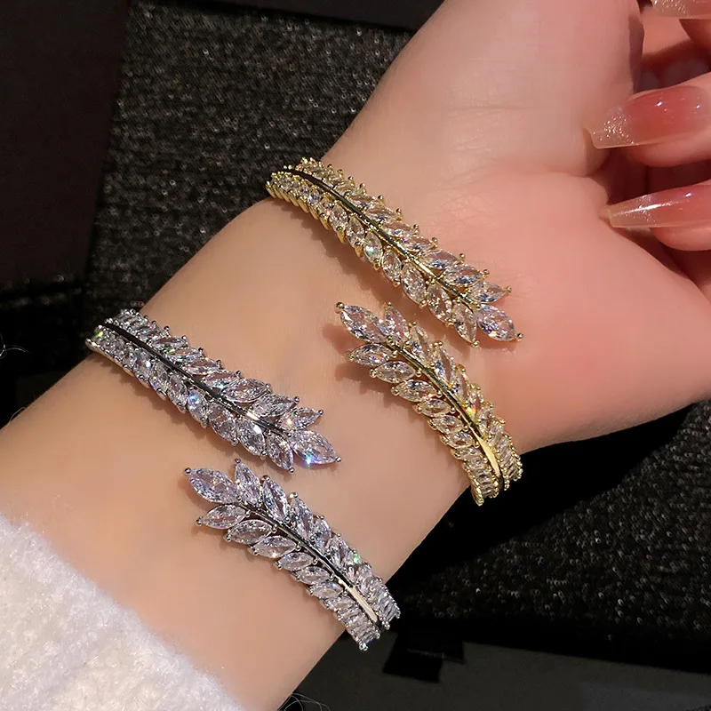 Light Luxury Diamond-encrusted Wheat Ear Bracelet, High-end Dinner Party, Ladylike Style Exquisite Bridal Bracelet