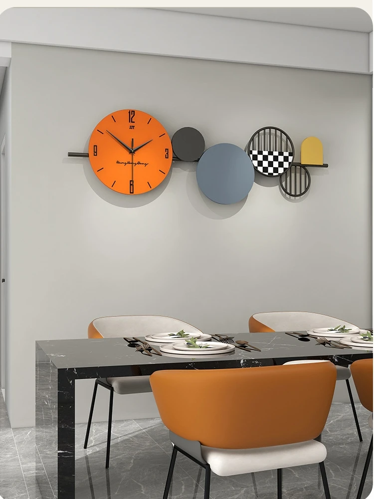 

2023 New Restaurant Decoration Wall Clock Living Room Creative Clocks Modern Simple and Light Luxury Clock Wall Hanging Home