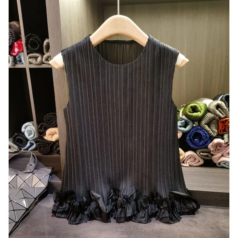 Miyake Pleated T-Shirt 2026 Sleeveless Lace Patchwork Pleats Top Summer New Round Neck Fresh Versatile Elegant T-Shirt for Women
