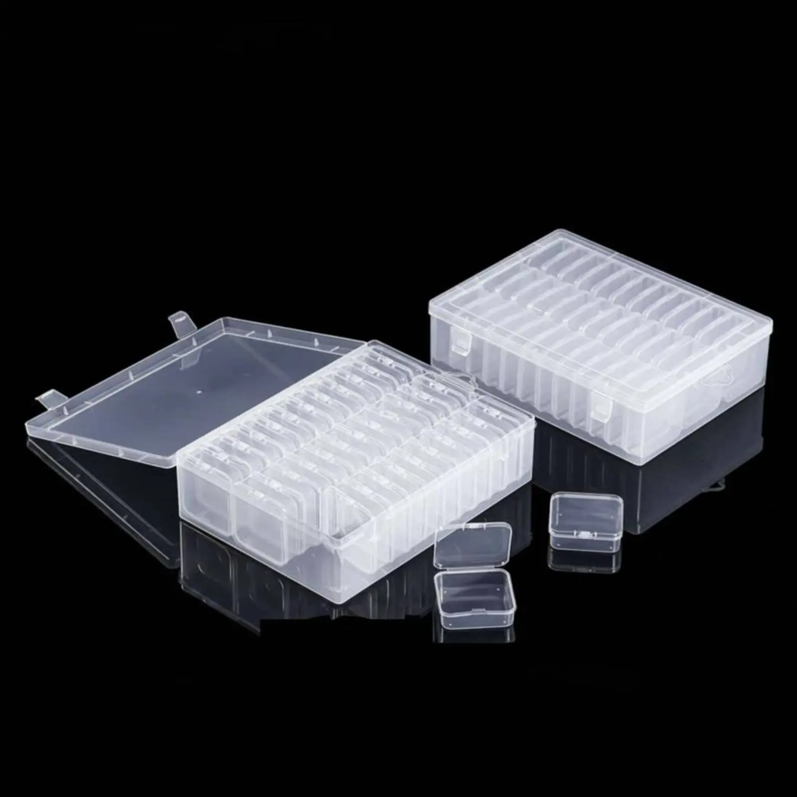 Caja plástica transparente con compartimentos para gatos y perros - imagen 3