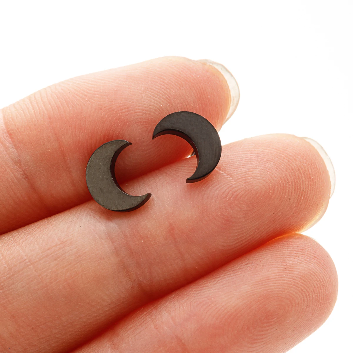 1 Pair Stainless Steel Simple Moon Earrings For Women Small Crescent Ear Studs Jewelry Wedding Party Gifts For Best Friends