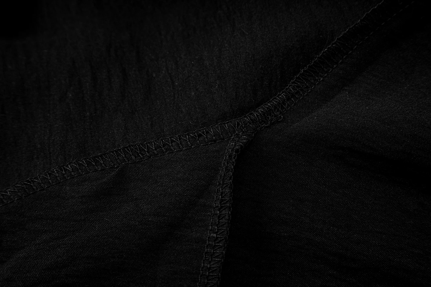 Europäisches und amerikanisches neues lässiges Resort-Kleid für Damen, ärmellos, atmungsaktiv, einfarbig, V-Ausschnitt, Frühjahr/Sommer 2026 – Detail 18