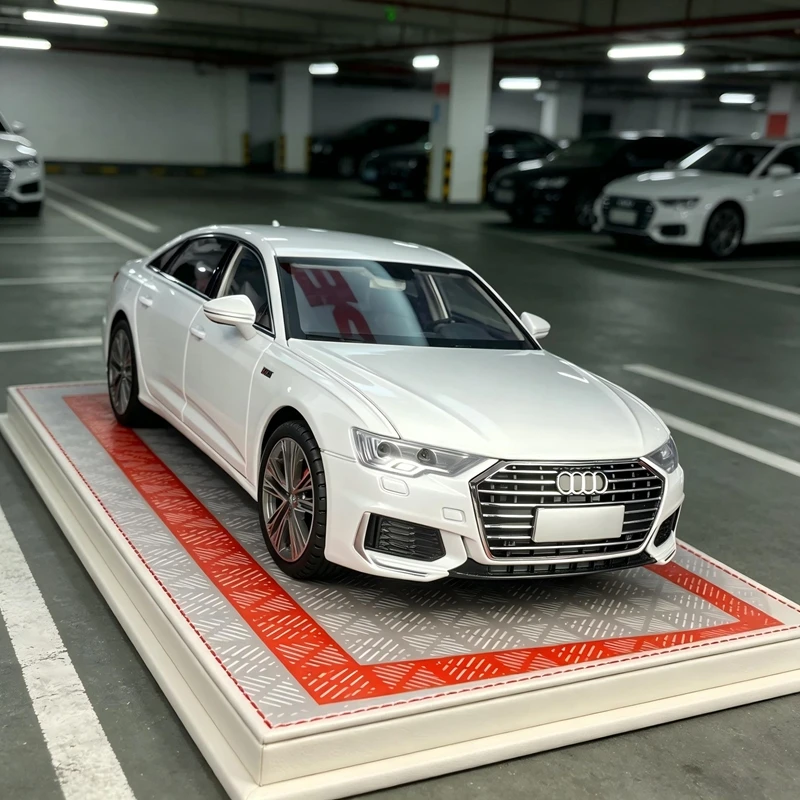 1:18 Audi A6 alloy car model ornament collection, doors and engine hood, trunk can be opened, has simulated sound and lighting