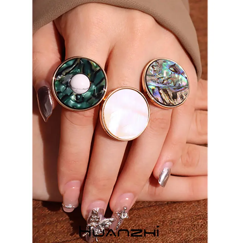 Geometry Round Colorful Shell White Stone Europe America Trend Vintage Ring for Women Girl Jewelry HUANZHI NEW Mother\'s Day Gift